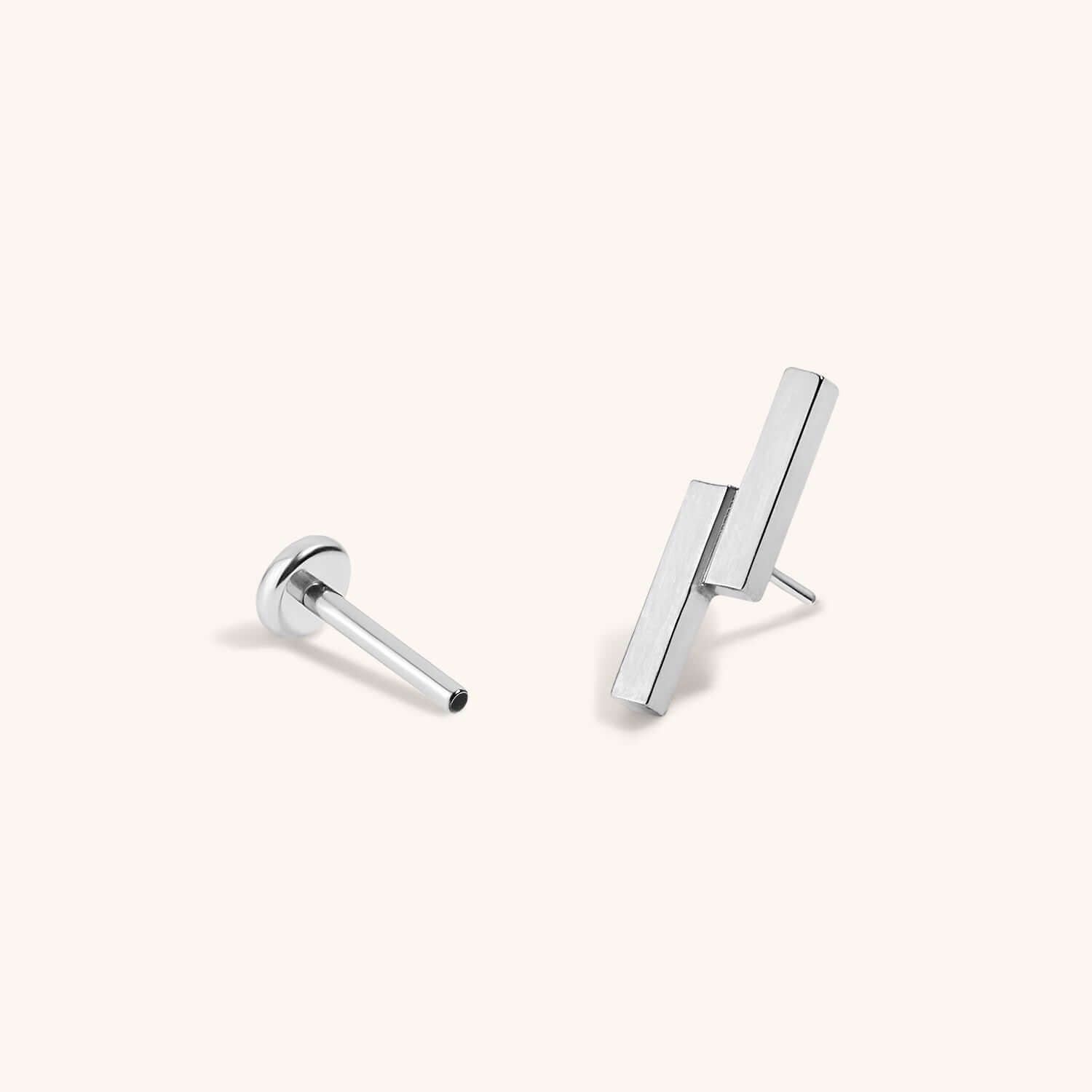 Lightning Bar Nap Earring - Silver
